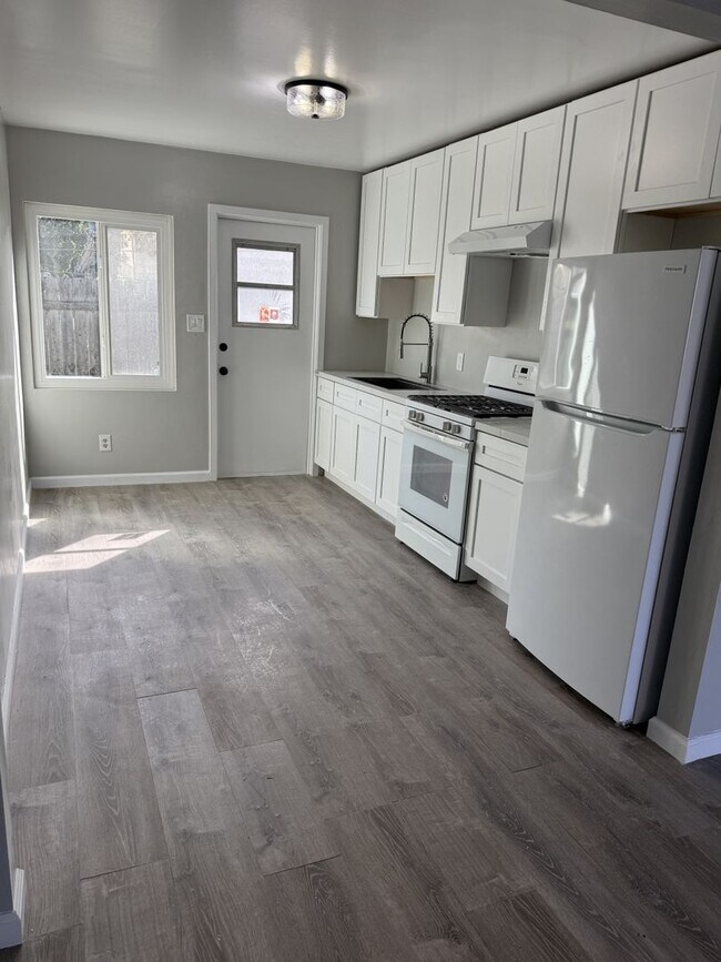 Foto del edificio - Cable