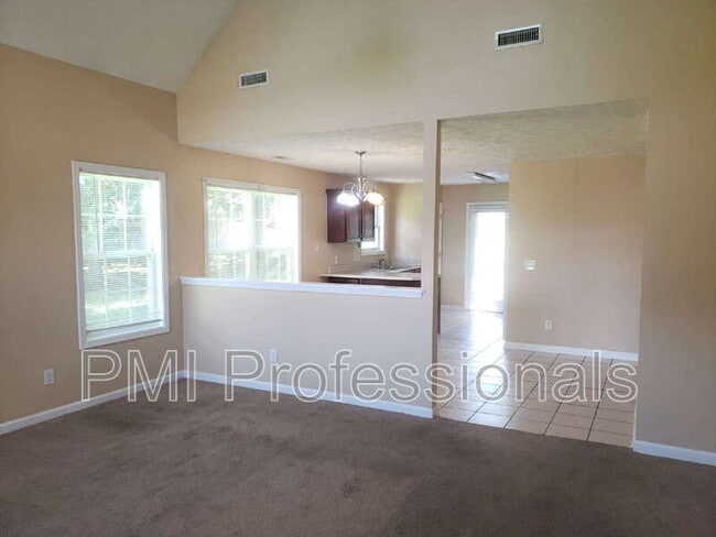 Building Photo - 6015 Boxer Pl