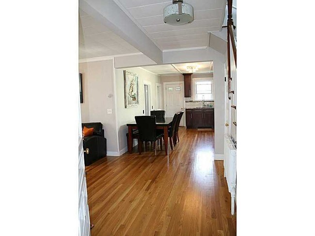 Foto del edificio - 28 Simmons St