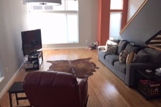 Main living space - 1565 E 118th St