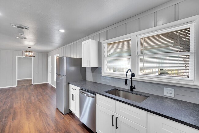 Foto del edificio - 413 Shaw St