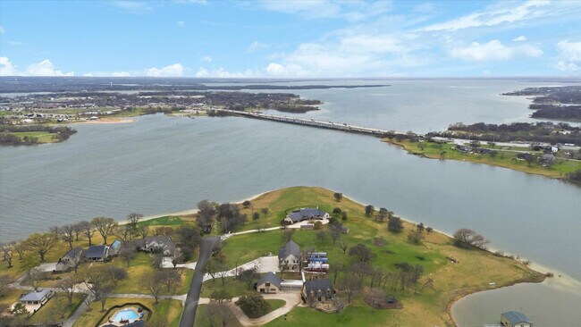 Foto del edificio - 1207 Shahan Prairie Rd