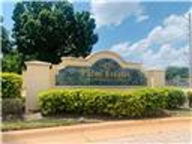 Photo - 4/2/2 Beautiful Condo