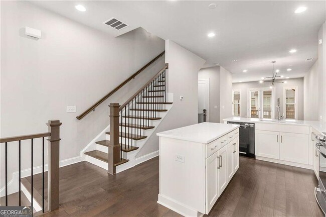 Foto del edificio - 4312 Parkside Pl