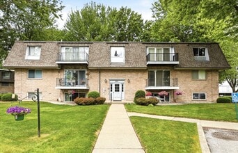 Building Photo - 205 Provincial Ct