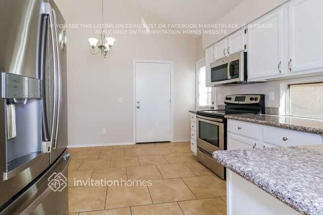 Foto del edificio - 4575 W Harrison St
