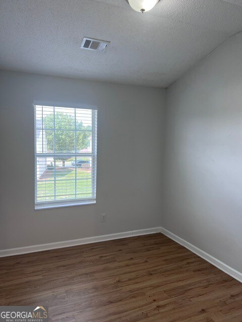 Foto del edificio - 2770 Parkway Cove