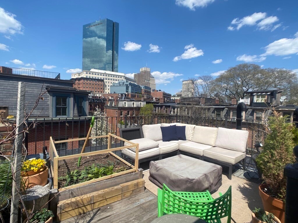 Foto principal - 131 Appleton St