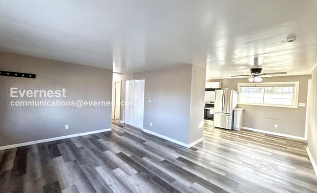 Foto del edificio - 3523 Roswell Dr