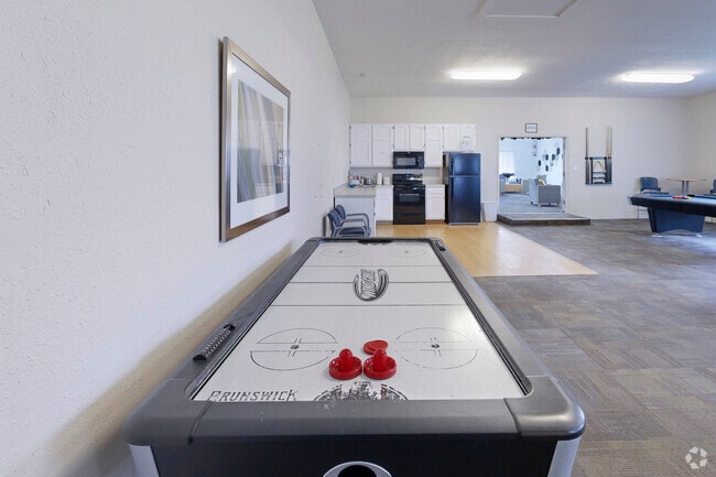 Game Room - Sweetwater Heights