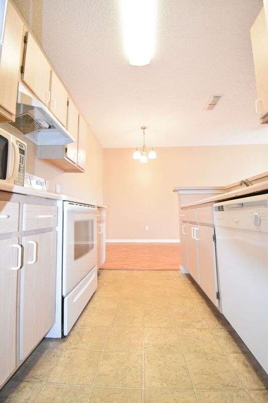 Foto del edificio - 2513 Grassy Point Dr