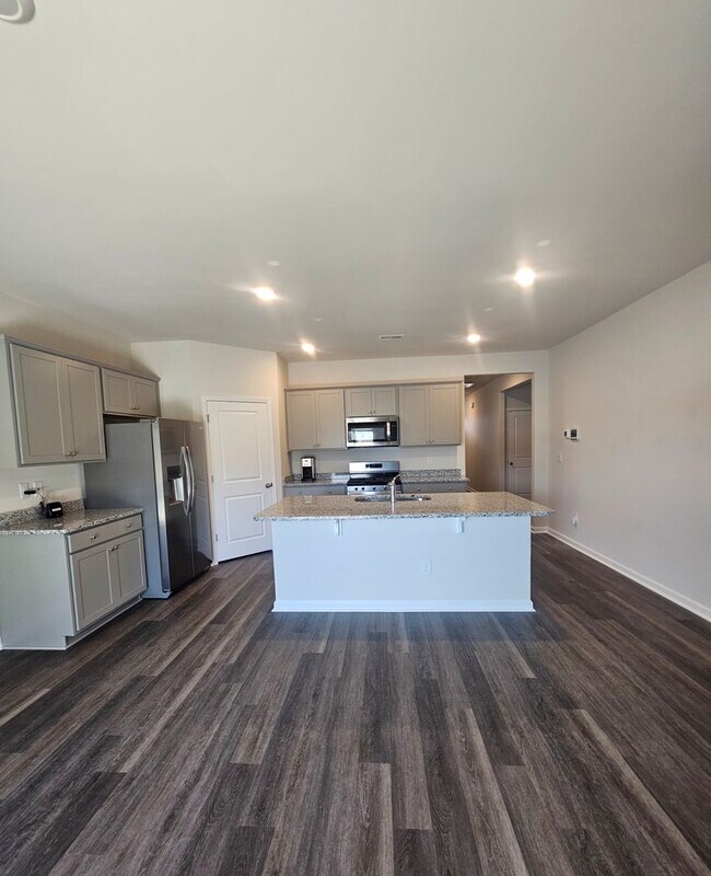 Foto del edificio - The Forest @ Blackbear (Longs SC) Long Term Rental