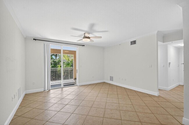 Foto del edificio - 6511 Emerald Dunes Dr
