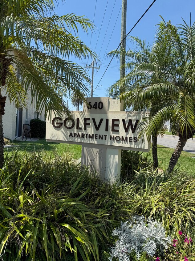 Foto principal - Golfview Apartments