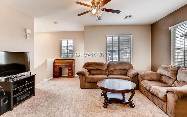 Foto del edificio - 172 Almond Ridge Pl