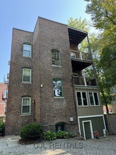 Foto del edificio - 252 Harvard St