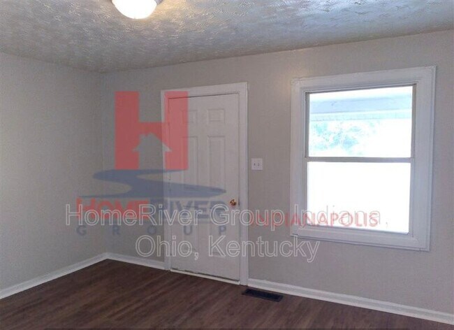 Building Photo - 403 S Randolph St