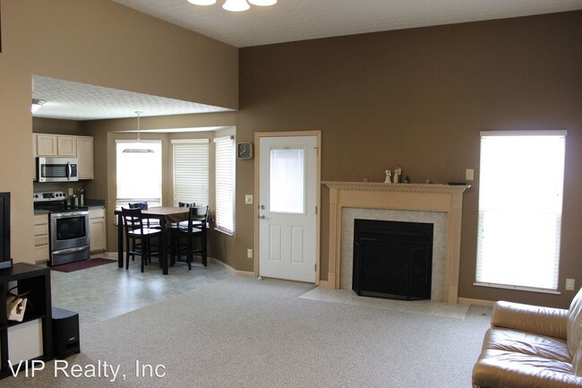 Building Photo - 9183 Prestwick Green Dr