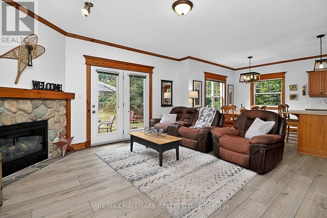 Building Photo - 184 Snowbridge Way