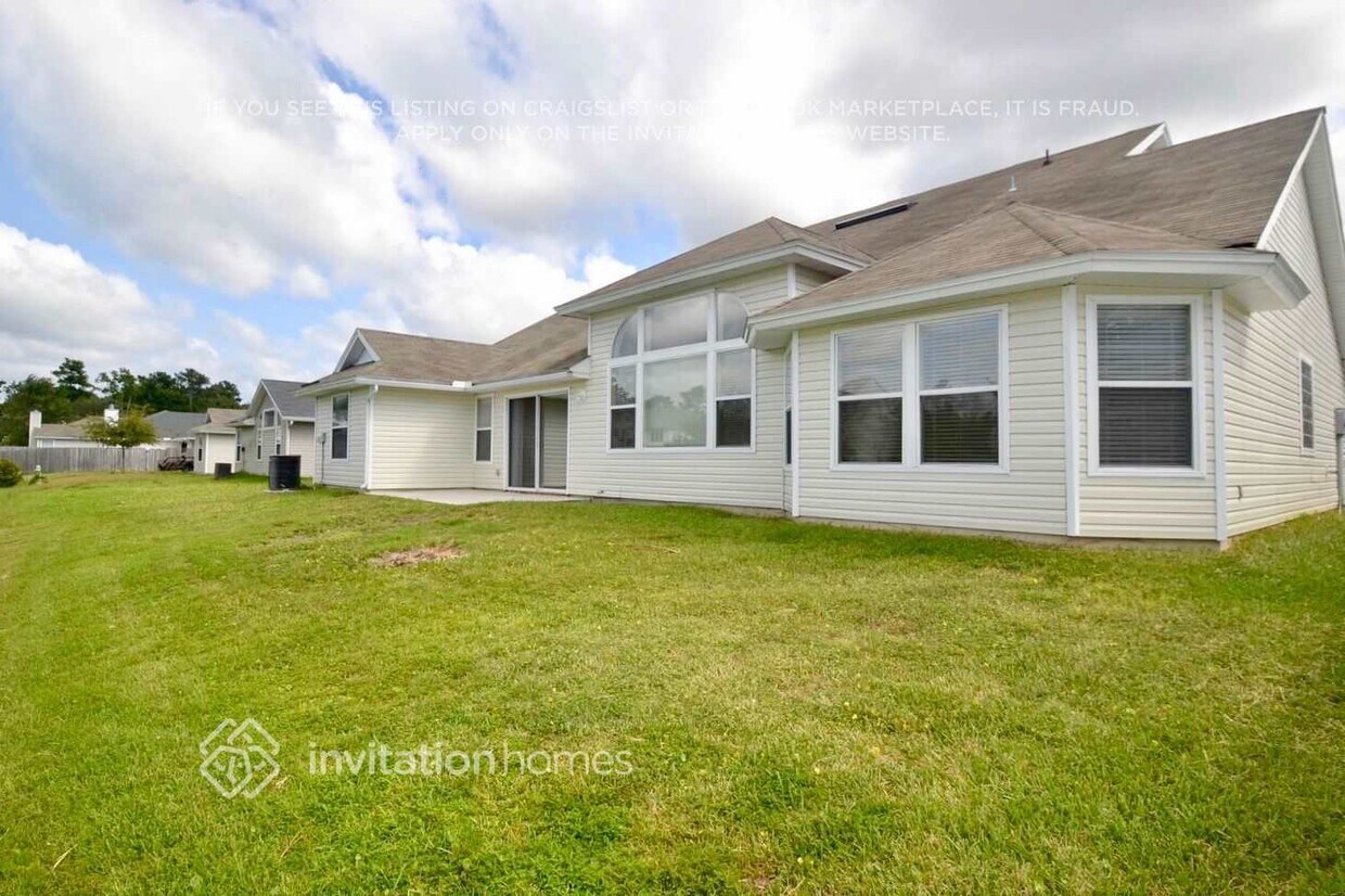 Foto del edificio - 12766 Dunns View Dr