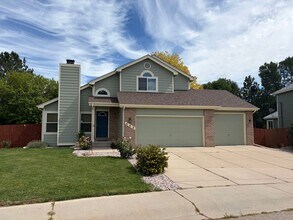 Building Photo - 455 Derry Dr