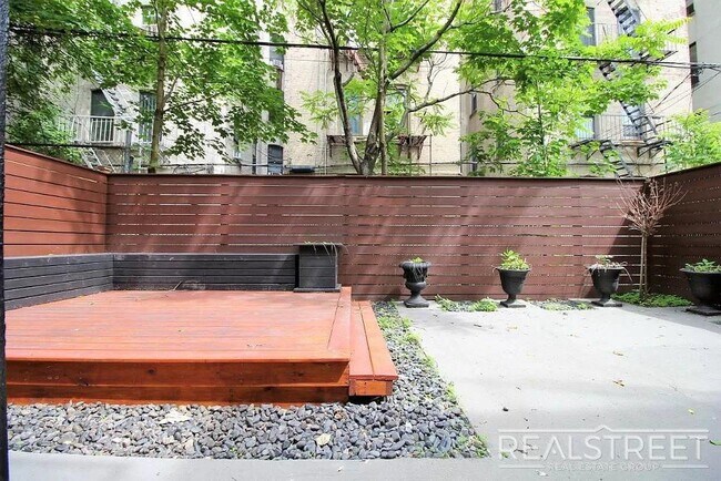 Plano de planta - 1259 LINCOLN PLACE