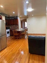 Building Photo - 142-44 56th Rd