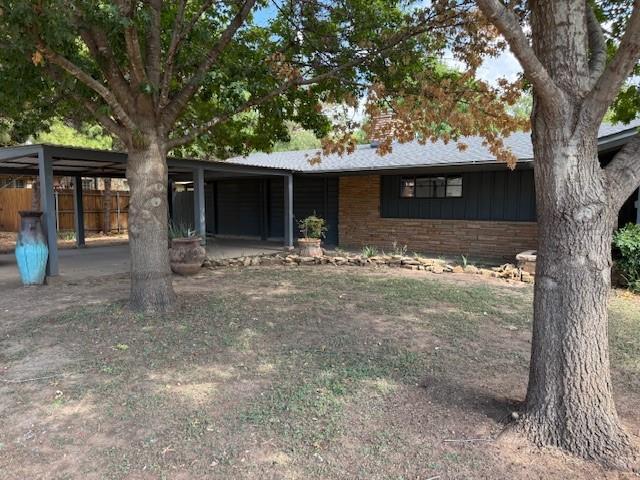 Building Photo - 2073 Highland Ave