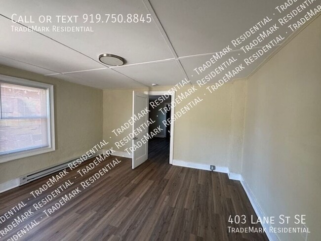 Foto del edificio - 403 Lane St SE