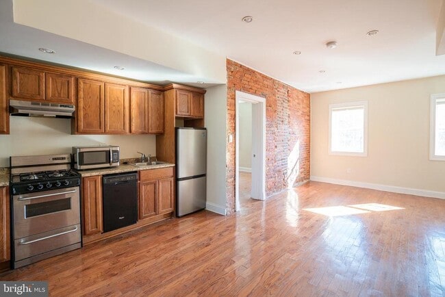 Building Photo - 1836 E Passyunk Ave