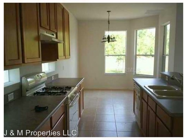 Building Photo - 5 br, 3.5 bath House - 3037 Wild Pepper Ave