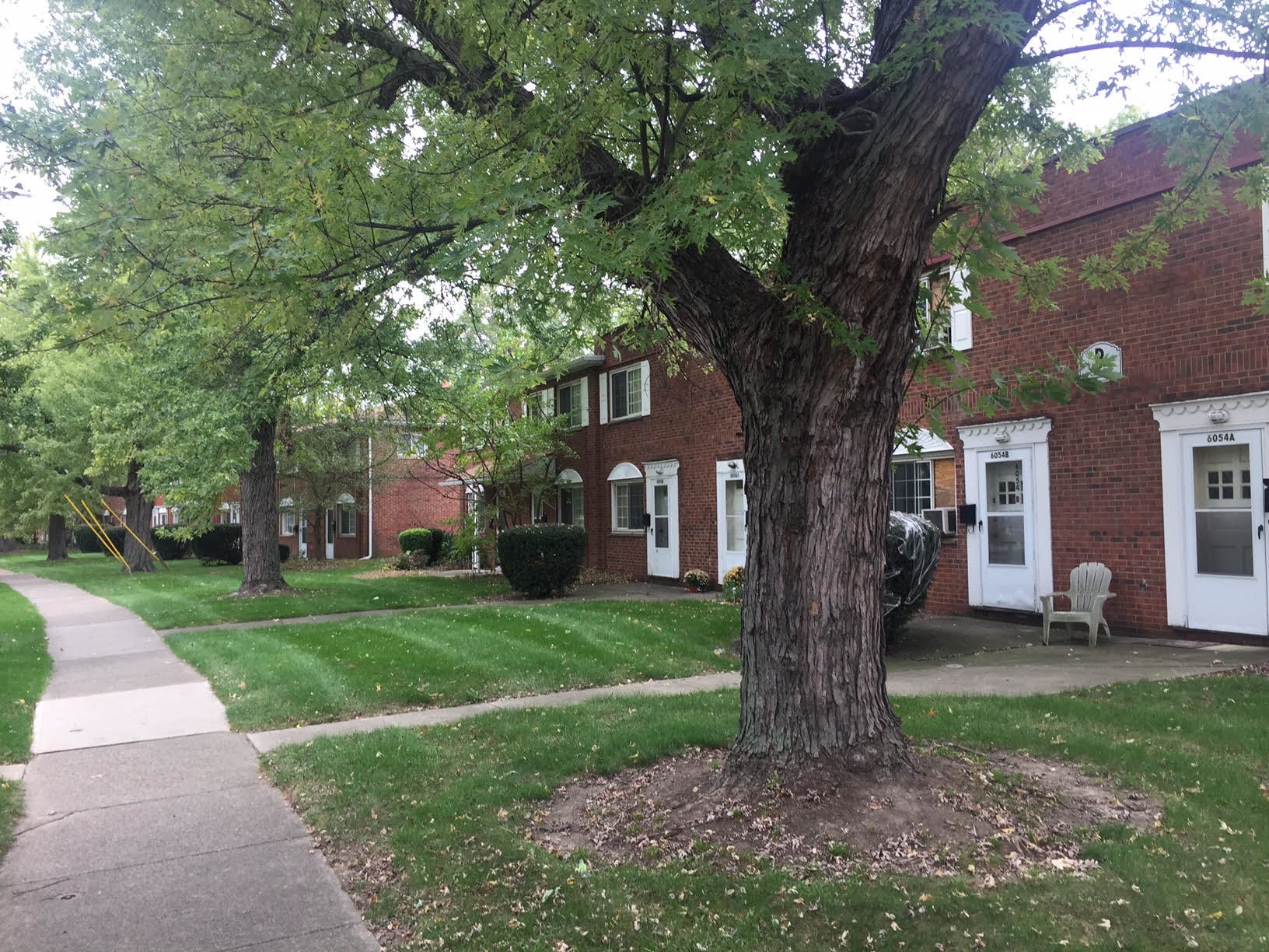 Glenbrook Townhouses – photo 5