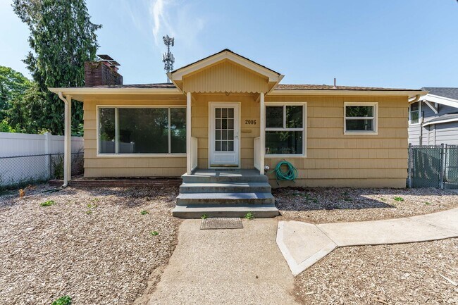 Building Photo - MOVE IN SPECIAL - Charming 1950’s Two-Bedr...