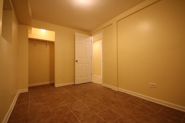 Building Photo - 1236 S Christiana Ave