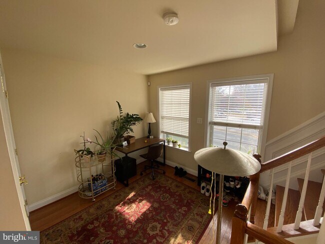Foto del edificio - 4025 Columbia Pike