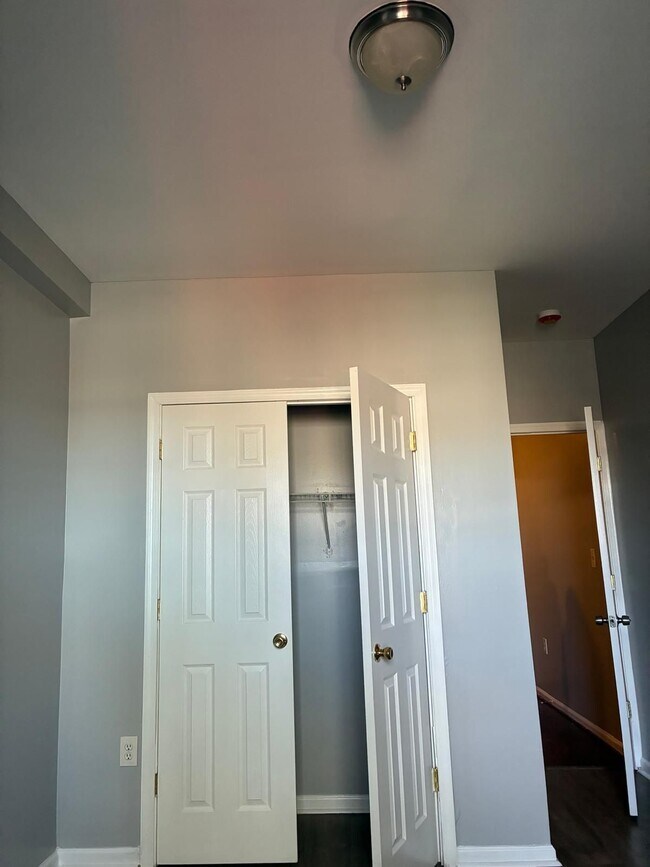 Foto del edificio - 1719 Pennsylvania Ave