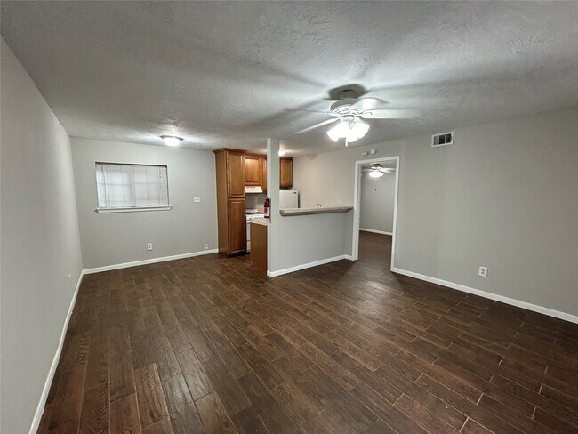 Foto del edificio - 425 Emerson St