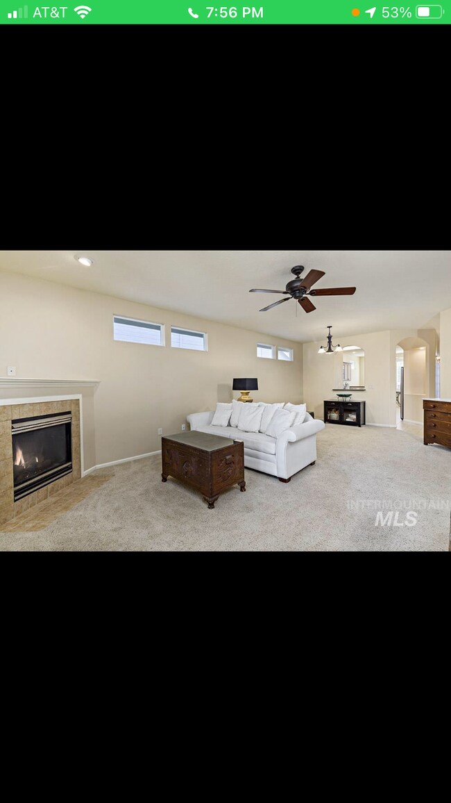 Chimenea - 2892 W Turin Ct