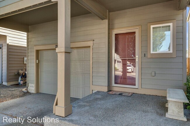 Foto del edificio - 4 br, 2.5 bath House - 20876 SW Sister Lane