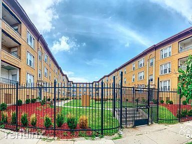 Foto principal - 4622 S Lake Park Ave