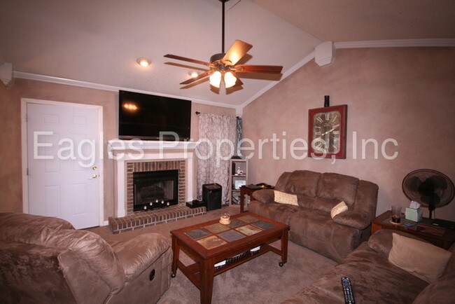 Foto del edificio - 315 Camden Park Dr