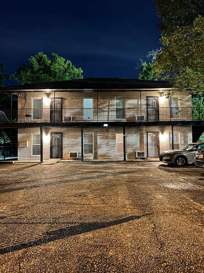 Foto del edificio - 636 N 39th St