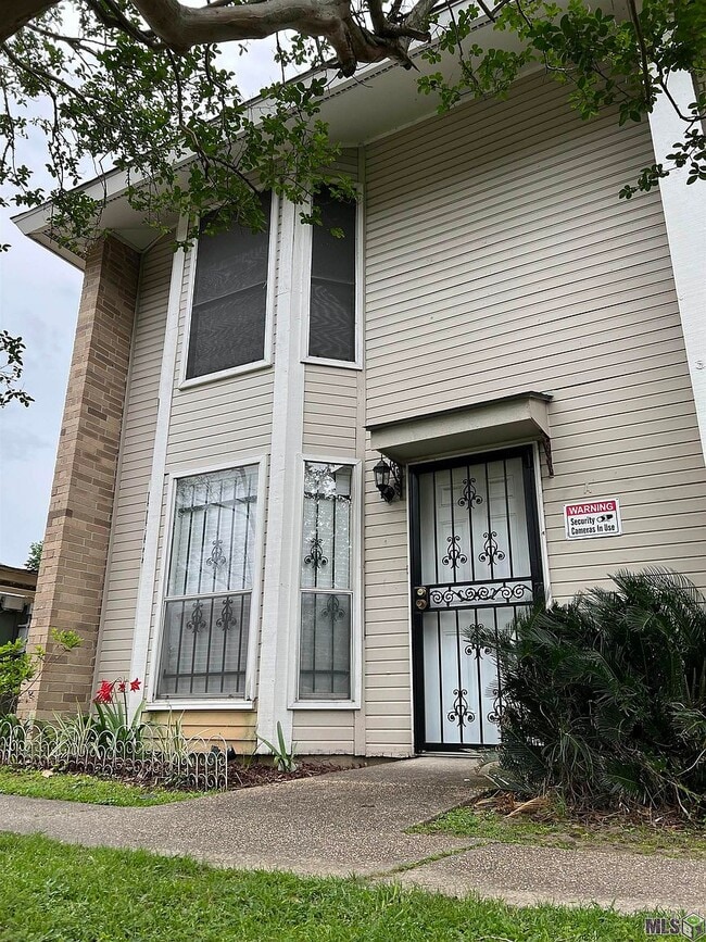 Building Photo - 1795 Boulevard De Province