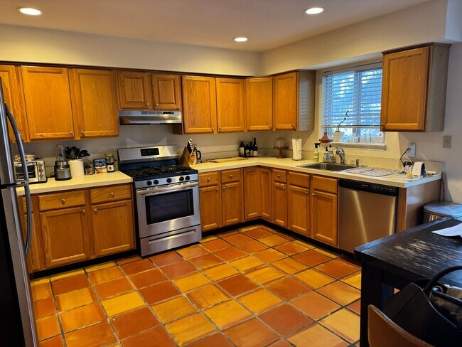 Foto del edificio - 7 B Orchard Beach Rd