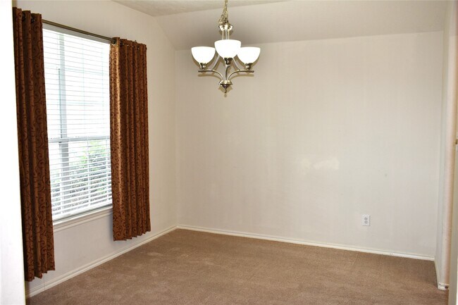 Foto del edificio - 18314 Manorcliff Ln