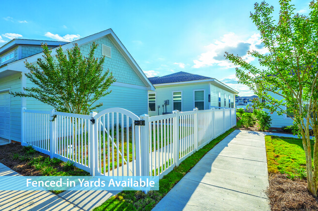 Fenced-in Yards - Heartsease at Calabash