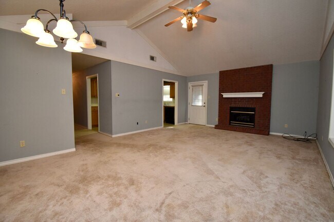 Foto del edificio - 2 Bedroom Duplex in Ruston