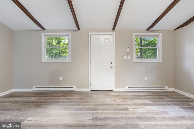 Building Photo - 11585 Tomahawk Trail