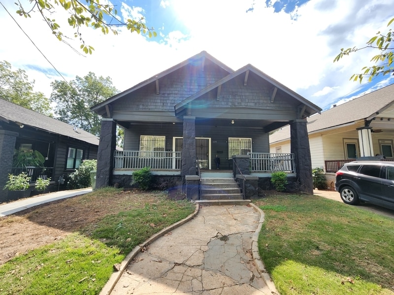 Photo - 1278 Lucile Avenue Southwest - 1