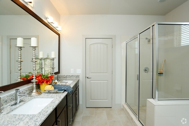 Building Photo - Arrabella